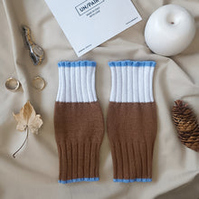 Load image into Gallery viewer, UN/PAIR Fingerless gloves Hazelnut White Sky blue
